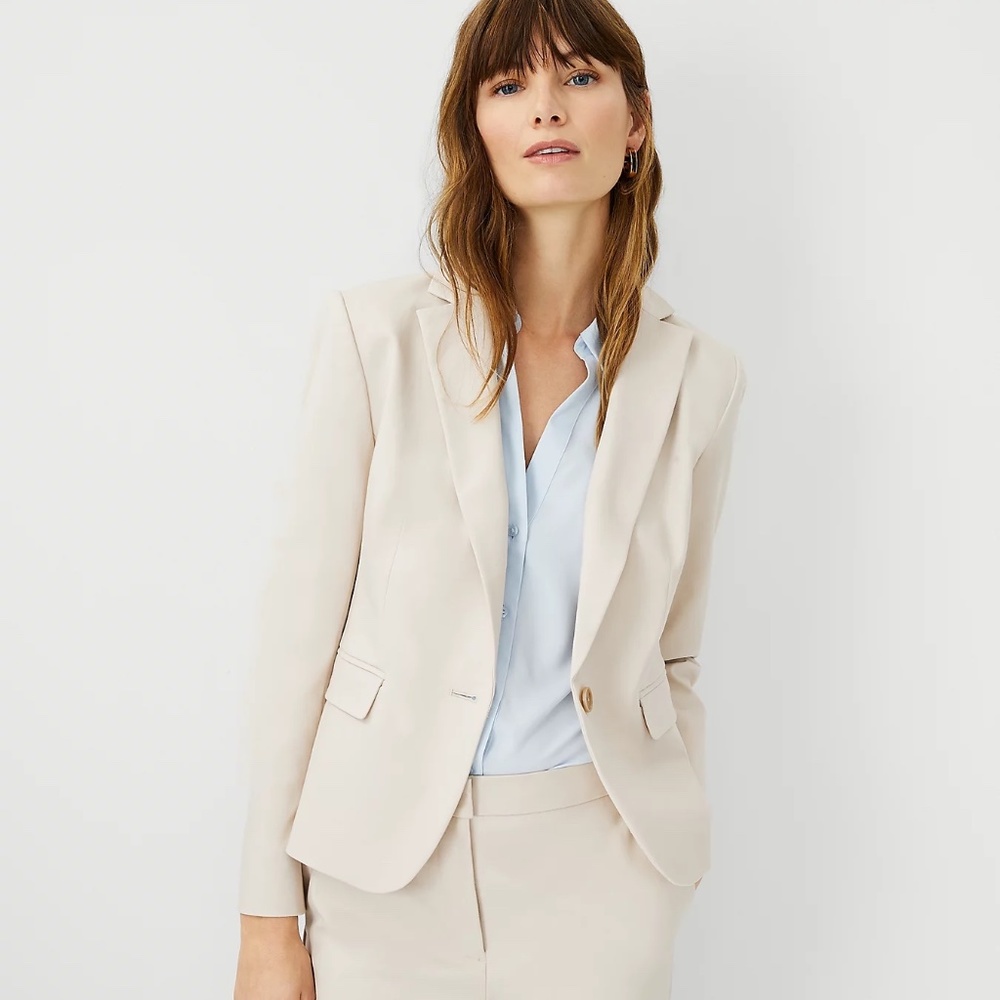Ann Taylor Stretch Cotton Suit Size 6